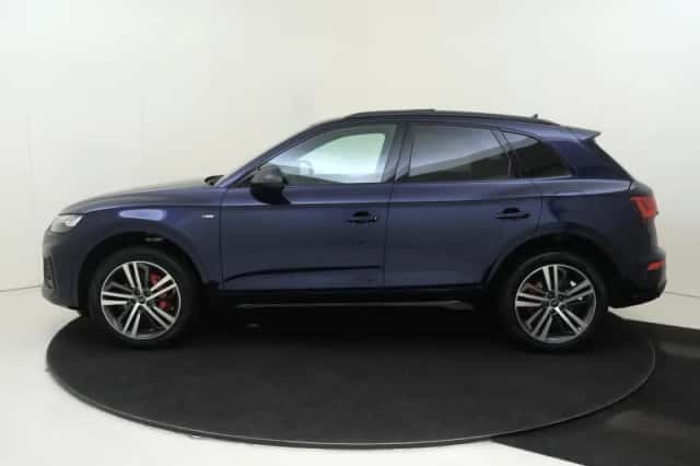 Audi Q5 (2025) thumbnail 2