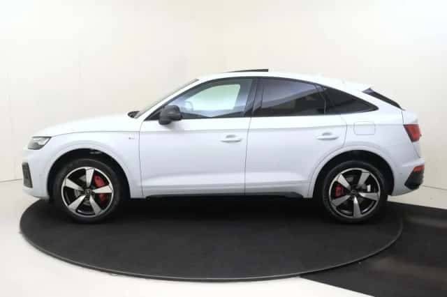 Audi Q5 (2025) thumbnail 2