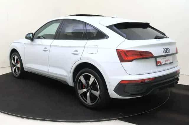 Audi Q5 (2025) thumbnail 3