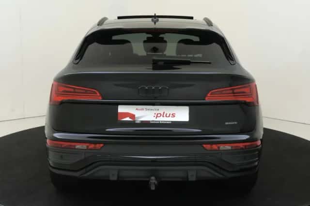 Audi Q5 (2024) thumbnail 4