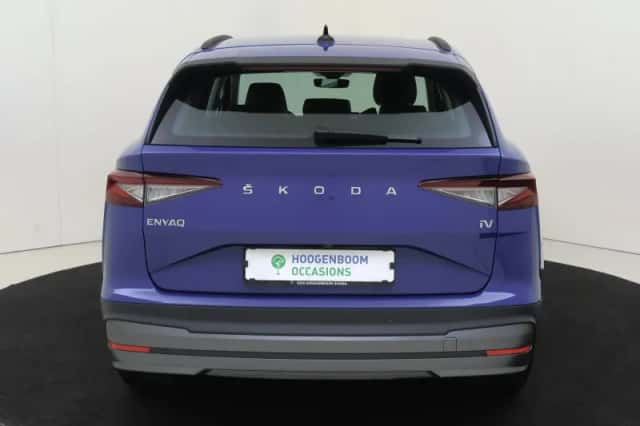 Škoda Enyaq (2023) thumbnail 6