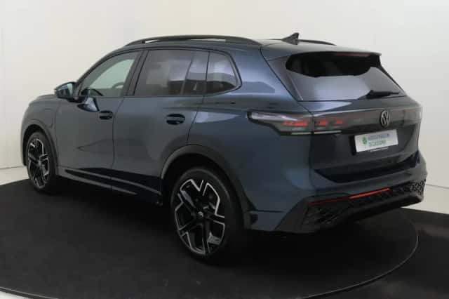 Volkswagen Tiguan (2025) thumbnail 3