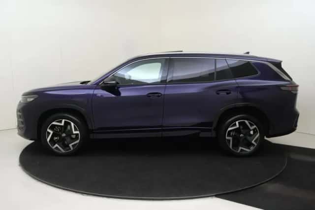 Volkswagen Tayron (2025) thumbnail 2