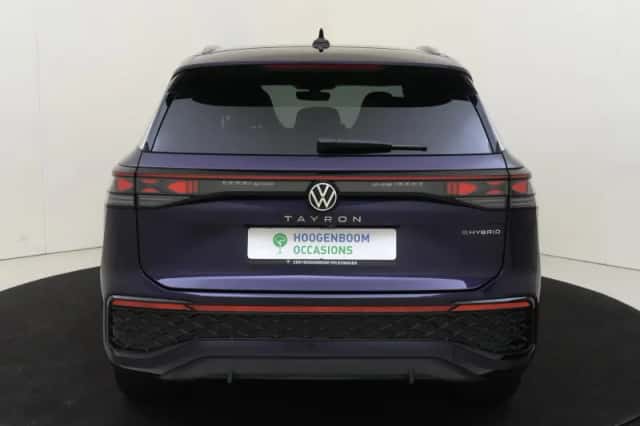 Volkswagen Tayron (2025) thumbnail 4