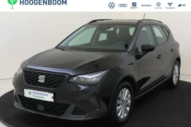SEAT Arona (2024) thumbnail 1