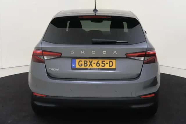 Škoda Fabia (2024) thumbnail 4