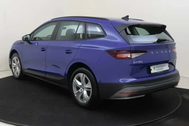 Škoda Enyaq (2023) thumbnail 3