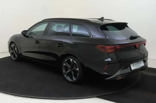 CUPRA Leon Sportstourer (2025) thumbnail 3