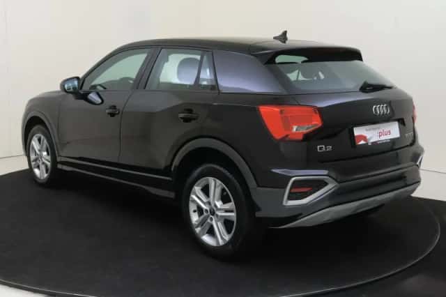 Audi Q2 (2023) thumbnail 3