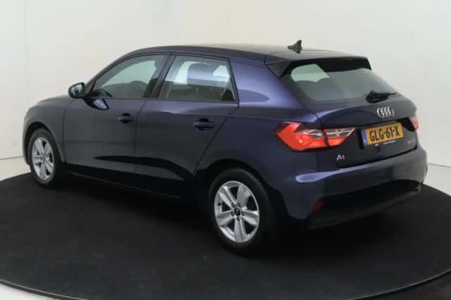 Audi A1 (2024) thumbnail 3