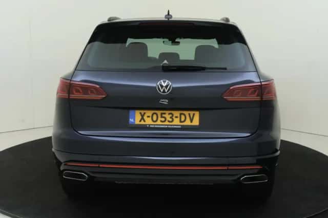 Volkswagen Touareg (2023) thumbnail 4