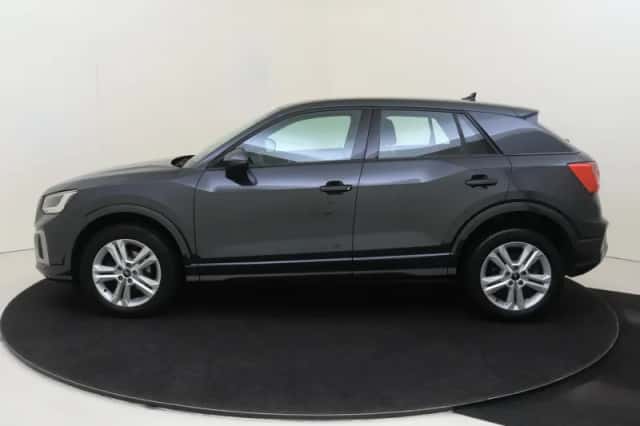 Audi Q2 (2023) thumbnail 2