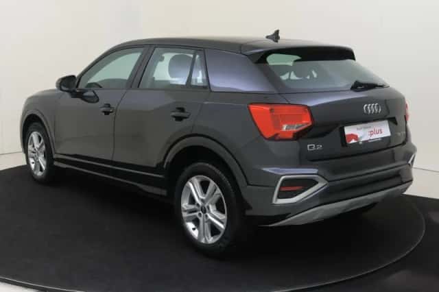 Audi Q2 (2023) thumbnail 3