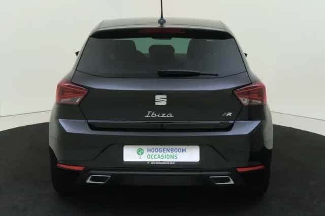 SEAT Ibiza (2023) thumbnail 4