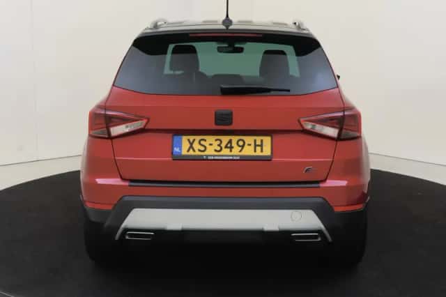 SEAT Arona (2019) thumbnail 4