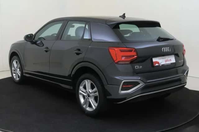Audi Q2 (2023) thumbnail 3
