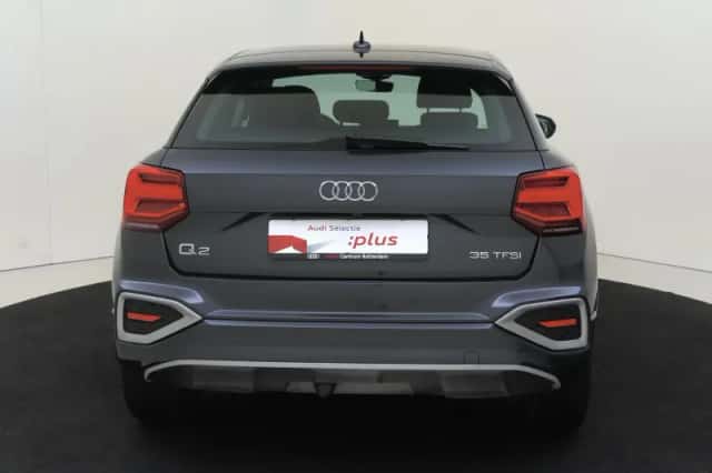 Audi Q2 (2023) thumbnail 4