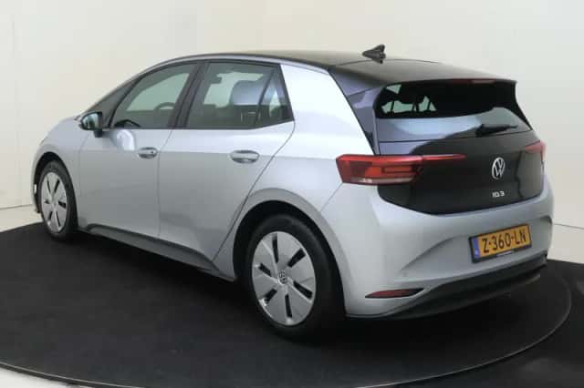 Volkswagen ID.3 (2024) thumbnail 3