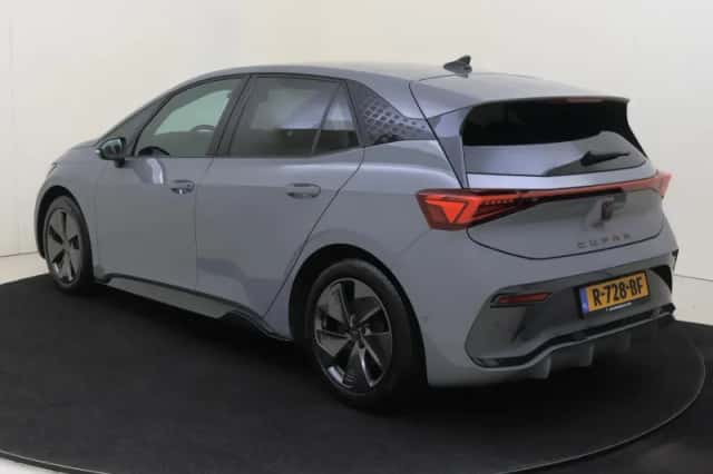 CUPRA Born (2022) thumbnail 3