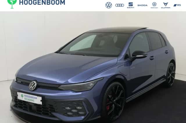 Volkswagen Golf (2025) thumbnail 1