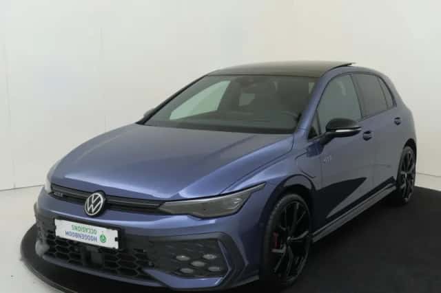Volkswagen Golf (2025) thumbnail 1