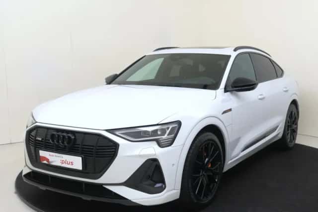 Audi e-tron Sportback (2023) thumbnail 1