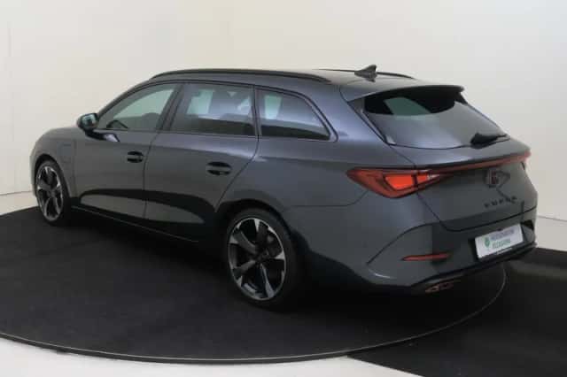 CUPRA Leon Sportstourer (2023) thumbnail 3