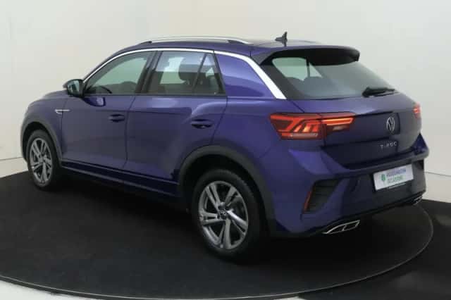 Volkswagen T-Roc (2024) thumbnail 1