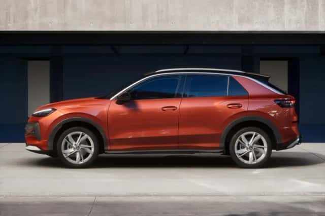 Volkswagen T-Roc (2026) thumbnail 2