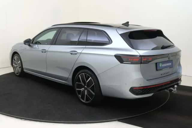 Volkswagen Passat (2026) thumbnail 3