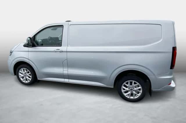 Volkswagen Transporter (2024) thumbnail 6