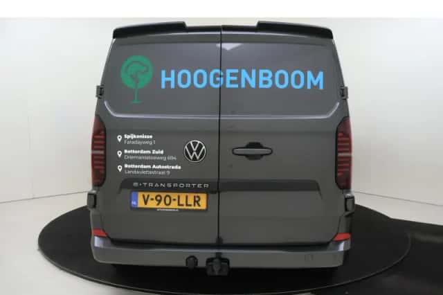 Volkswagen E-Transporter (2025) thumbnail 4