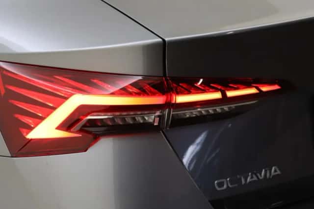 Škoda Octavia (2025) thumbnail 6