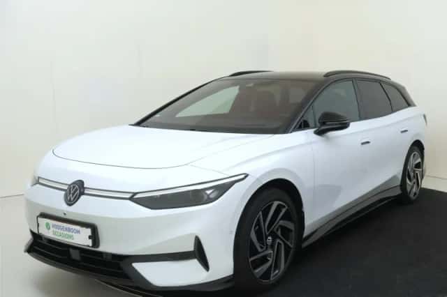 Volkswagen ID.7 (2025) thumbnail 1