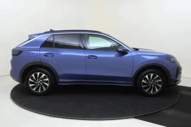 Volkswagen T-Roc (2026) thumbnail 6
