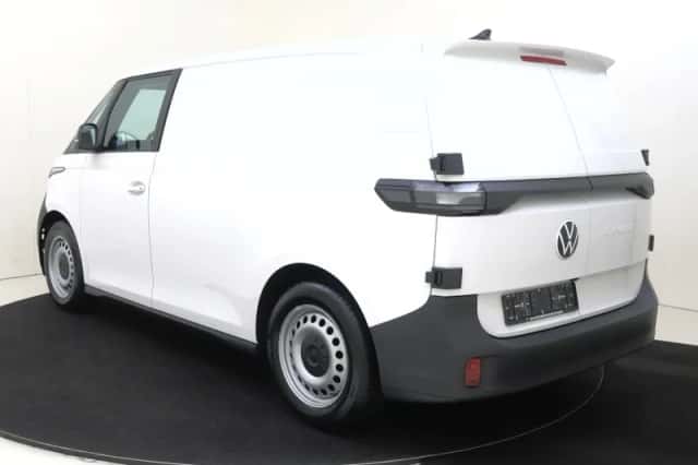 Volkswagen ID. Buzz (2026) thumbnail 3