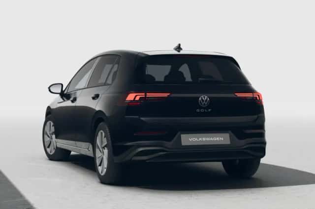 Volkswagen Golf (2026) thumbnail 3