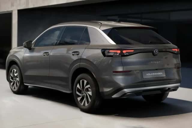 Volkswagen T-Roc (2026) thumbnail 3