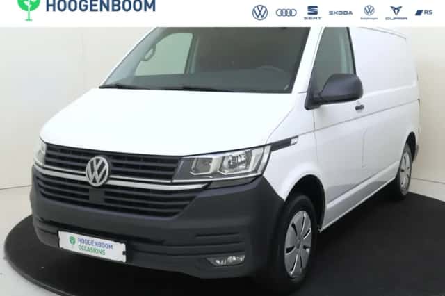 Volkswagen Transporter (2023) thumbnail 1