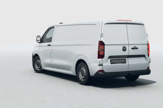 Volkswagen E-Transporter (2026) thumbnail 3