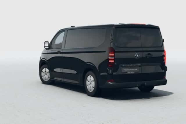 Volkswagen E-Transporter (2026) thumbnail 3