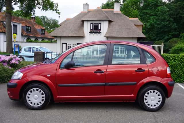 Citroën C3 (2009) thumbnail 2