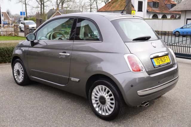 Fiat 500 (2010) thumbnail 3