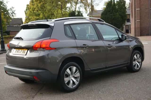 Peugeot 2008 (2013) thumbnail 4