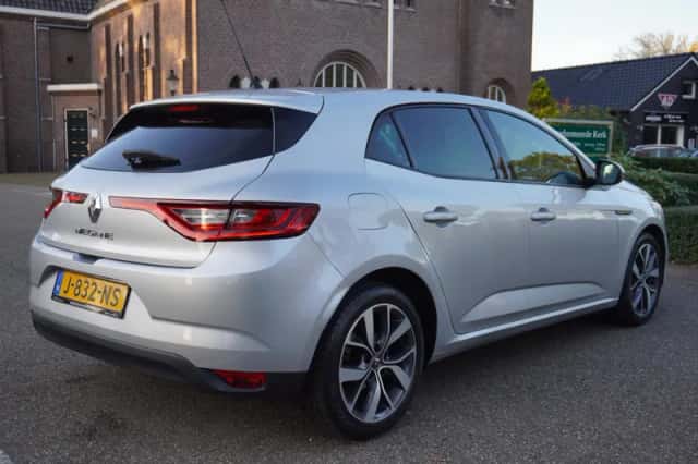 Renault Mégane (2016) thumbnail 4