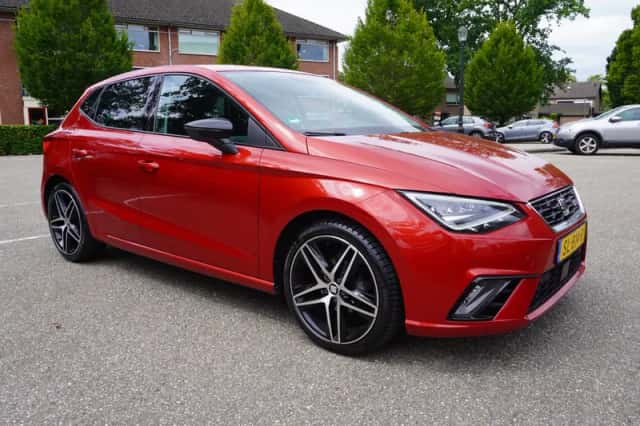 SEAT Ibiza (2018) thumbnail 6