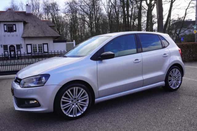 Volkswagen Polo (2013) thumbnail 1