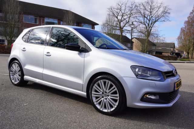 Volkswagen Polo (2013) thumbnail 6