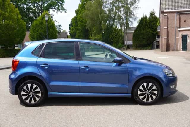 Volkswagen Polo (2016) thumbnail 5