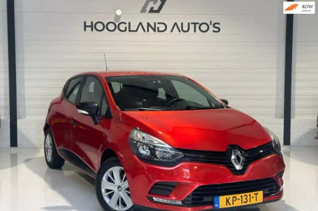 Renault Clio (2016) thumbnail 1